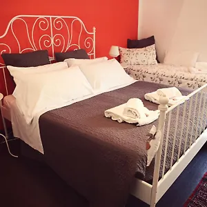 Residenza Piazzetta Guest house